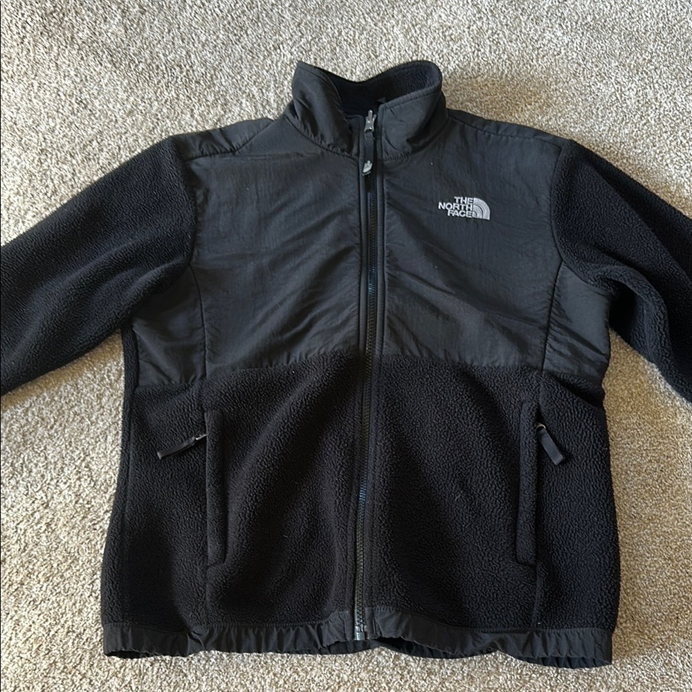 The North Face Black Full-Zip Fleece Jacket